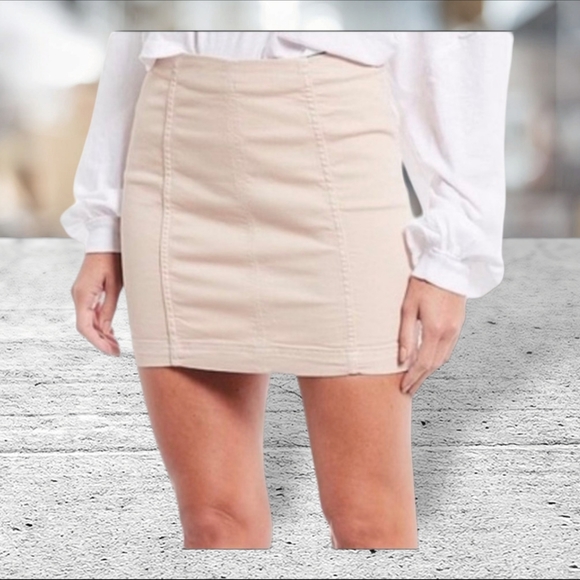 Free people denim skirt size 0 color stone - Picture 10 of 13